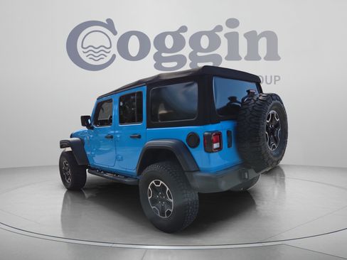 Used 2021 Jeep Wrangler Unlimited Sport AWD/4WD image 3