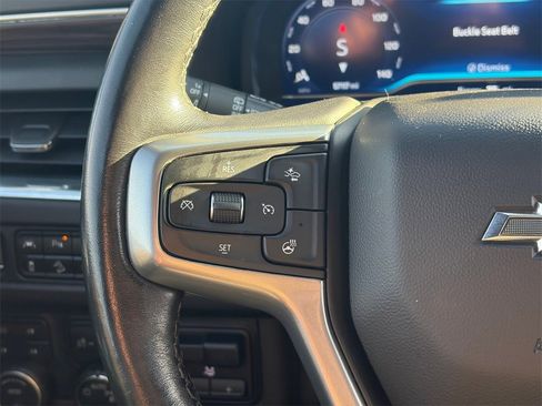 Used 2022 Chevrolet Tahoe Z71 w/ Z71 Off-Road Package image 12