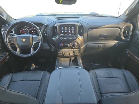 Used 2023 Chevrolet Silverado 2500 High Country w/ Z71 Off-Road Package AWD/4WD image 9