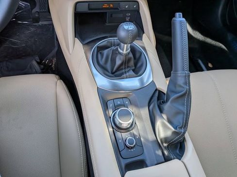 New 2026 MAZDA MX-5 Miata Grand Touring RWD image 17