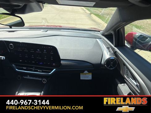 New 2026 Chevrolet Equinox EV LT w/ Comfort Package image 35