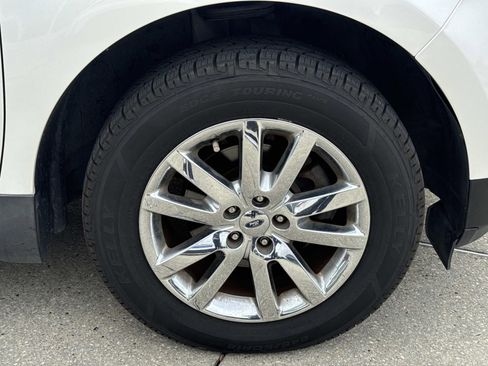 Used 2013 Ford Edge SEL image 4