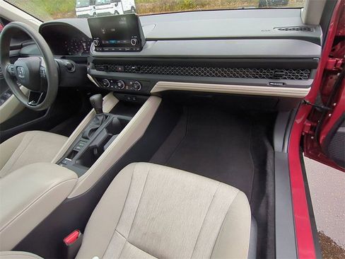 Used 2023 Honda Accord LX image 25