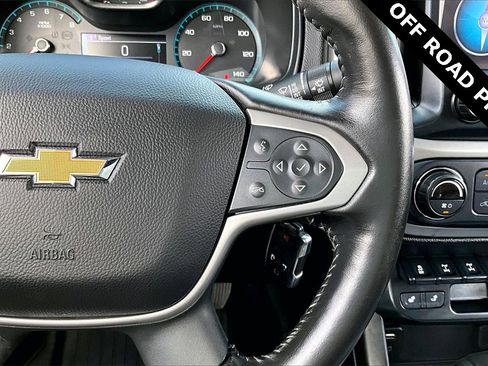 Used 2018 Chevrolet Colorado ZR2 image 21