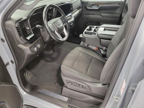 Used 2024 GMC Sierra 1500 Elevation AWD/4WD image 10