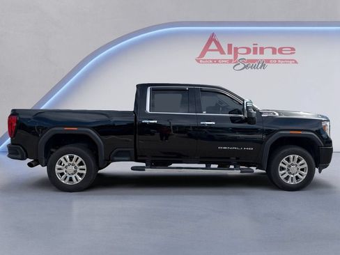 Used 2022 GMC Sierra 2500 Denali w/ Denali Ultimate Package AWD/4WD image 6