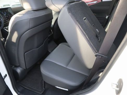 Used 2024 Lexus GX 550 550 Luxury+ 4D Sport Utility image 16