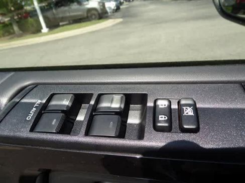 Used 2024 Toyota 4Runner TRD Off-Road Premium image 17