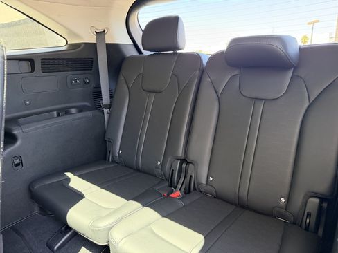 Used 2025 Kia Sorento X-Line EX AWD/4WD image 35
