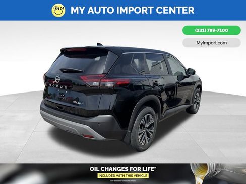 Used 2023 Nissan Rogue SV AWD/4WD image 5