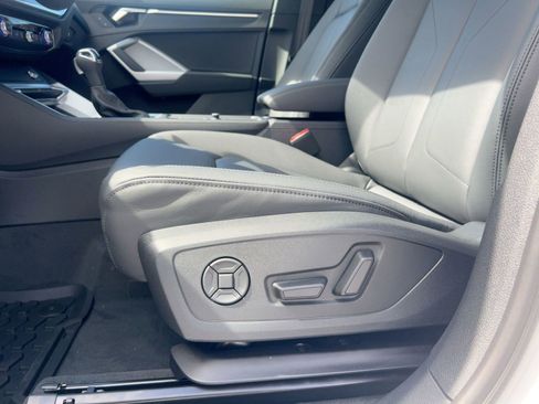 New 2025 Audi Q3 2.0T Premium image 14