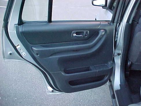 Used 1999 Honda CR-V EX image 11