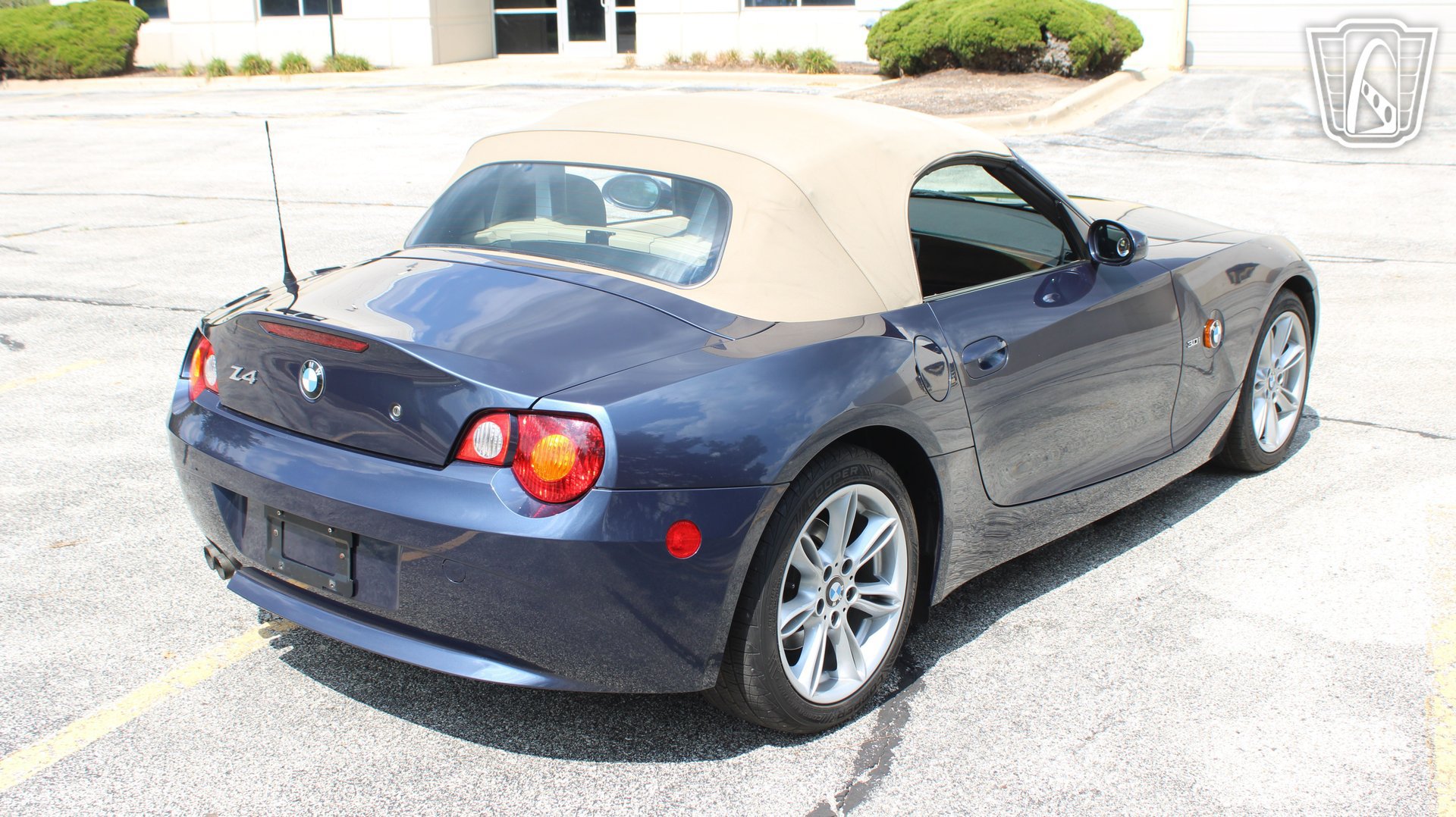 Used 2004 BMW Z4 3.0i RWD image 29
