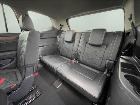 New 2026 Volkswagen Atlas SE AWD/4WD image 17