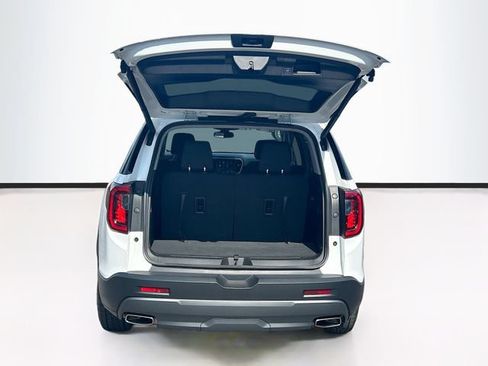 Used 2023 GMC Acadia AT4 AWD/4WD image 32
