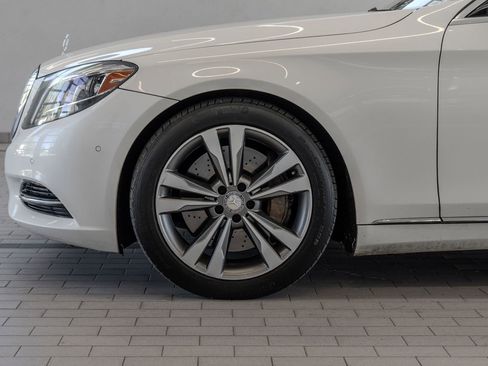 Used 2016 Mercedes-Benz S 550 Sedan image 4