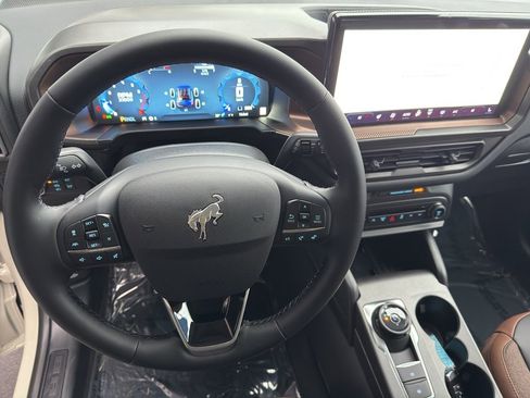 Used 2025 Ford Bronco Sport Outer Banks w/ Outer Banks Tech Package+ image 18