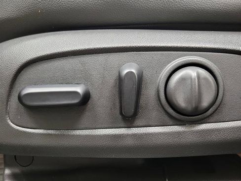 Used 2024 Chevrolet TrailBlazer RS w/ Convenience Package image 18