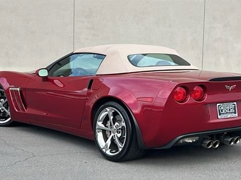 Used 2010 Chevrolet Corvette Grand Sport w/ Preferred Equipment Group image 3