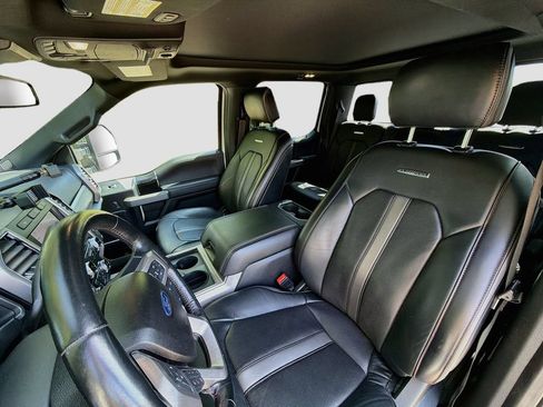 Used 2021 Ford F350 Platinum w/ Tremor Off-Road Package AWD/4WD image 23