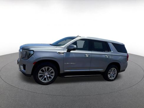 Used 2023 GMC Yukon Denali RWD image 8
