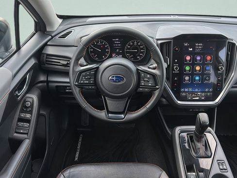 Certified 2024 Subaru Crosstrek 2.5i Limited w/ Crosstrek Mirror Package image 19