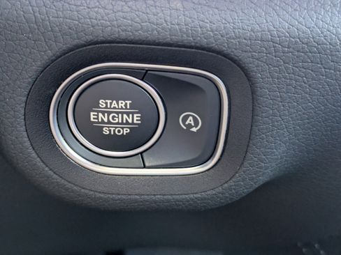 Used 2025 Mercedes-Benz GLE 350 GLE 350 image 31