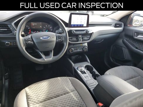 Certified 2020 Ford Escape SE image 7