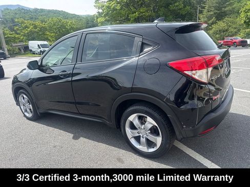 Used 2019 Honda HR-V LX image 8