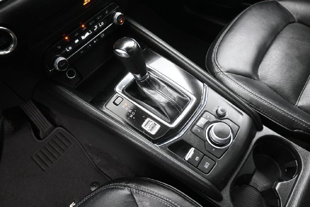 Certified 2024 MAZDA CX-5 AWD 2.5 S w/ Preferred Package image 18