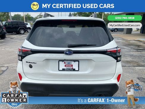 Used 2025 Subaru Forester Premium AWD/4WD image 6