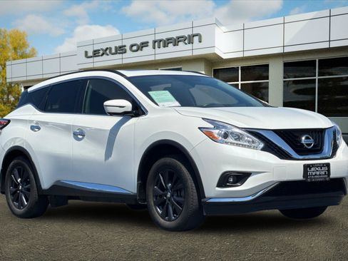 Used 2017 Nissan Murano SV w/ Premium Plus Package FWD image 6