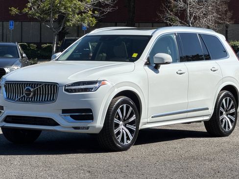 Used 2022 Volvo XC90 T6 Inscription image 7