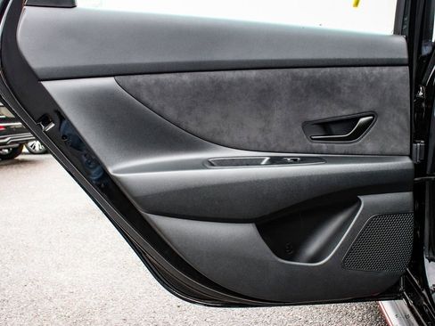 Used 2024 Hyundai Elantra N image 11