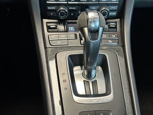 Used 2015 Porsche 911 GT3 image 20