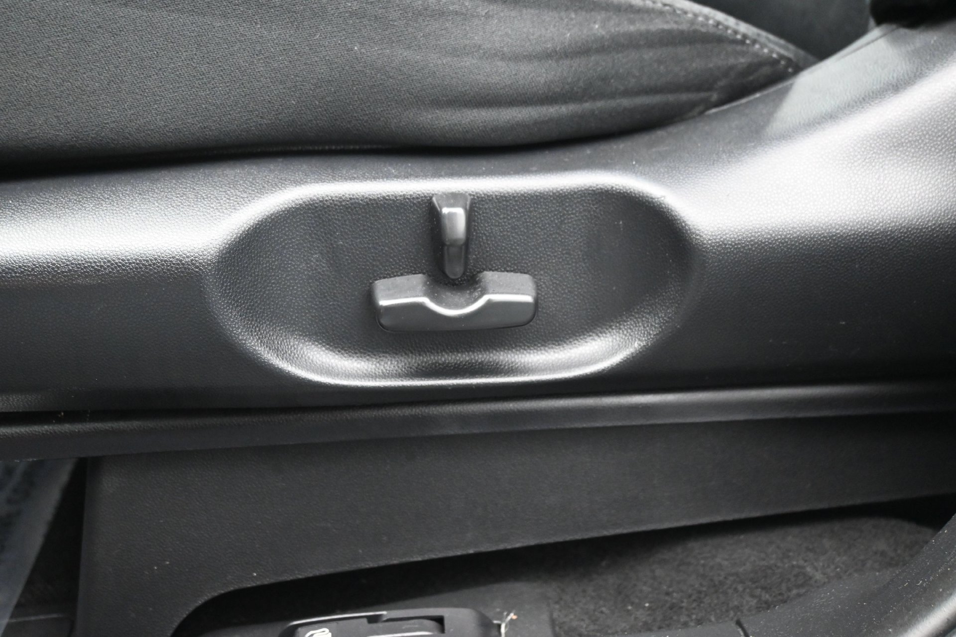Used 2012 MAZDA CX-9 Sport AWD/4WD image 27