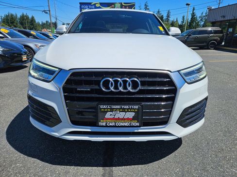 Used 2016 Audi Q3 2.0T Prestige AWD/4WD image 2
