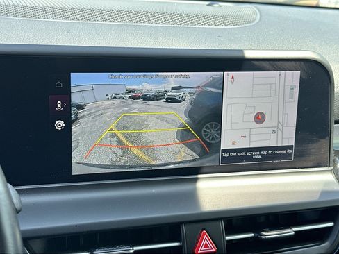 Used 2024 Kia Seltos S FWD image 21