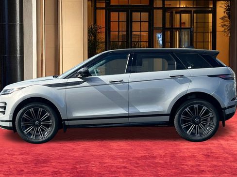 New 2026 Land Rover Range Rover Evoque Dynamic SE image 3