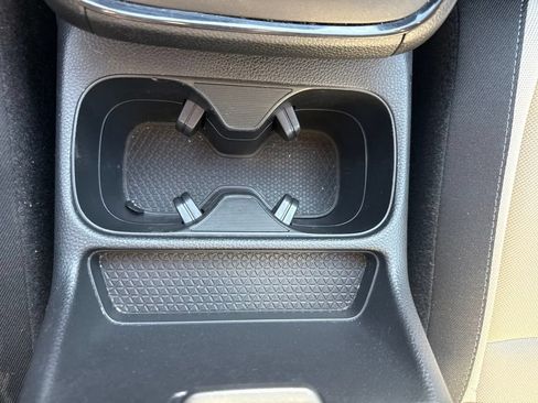 Certified 2025 Honda CR-V EX image 25