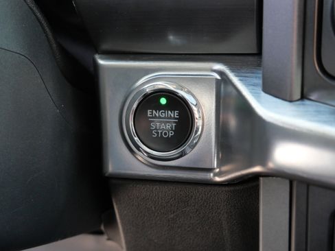 Used 2021 Ford F150 Lariat w/ Equipment Group 502A High AWD/4WD image 31