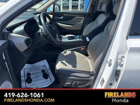 Used 2023 Hyundai Santa Fe SEL FWD image 12