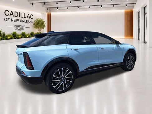 Certified 2026 Cadillac Optiq Sport 1 RWD image 3