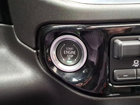 Certified 2023 GMC Sierra 1500 SLT w/ SLT Premium Plus Package image 26