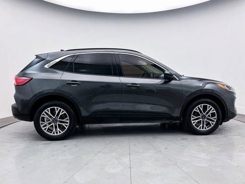 Used 2020 Ford Escape SEL image 16