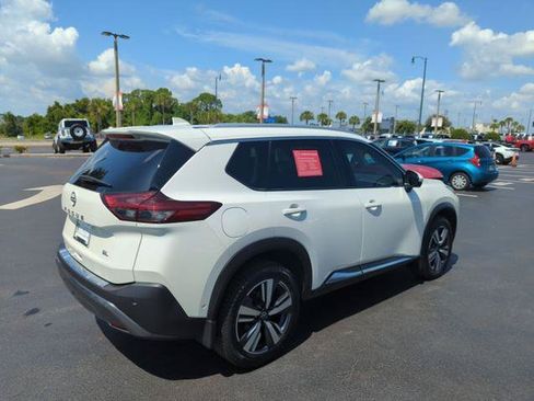 Certified 2023 Nissan Rogue SL w/ SL Premium Package FWD image 6