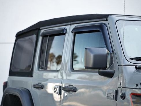 Used 2020 Jeep Wrangler Unlimited Rubicon w/ Quick Order Package 28Y Recon image 3