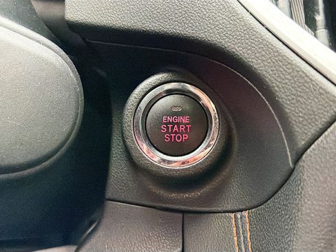 Used 2019 Subaru Crosstrek 2.0i Limited w/ Popular Package #3 image 9