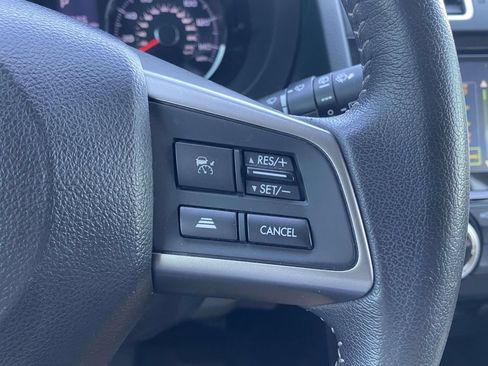 Used 2016 Subaru Forester 2.5i Touring w/ Eyesight & Navigation System AWD/4WD image 21
