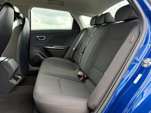 New 2026 Kia K4 LXS image 13